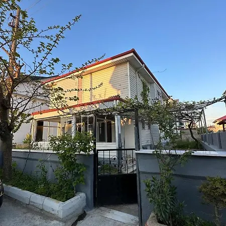 Large Beachfront In Natural Seaside With Sea View Yukarı Kocaali