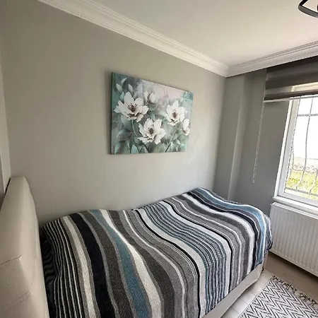 Large Beachfront In Natural Seaside With Sea View 4* Yukarı Kocaali
