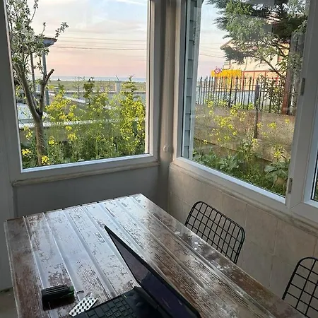 Large Beachfront In Natural Seaside With Sea View Yukarı Kocaali